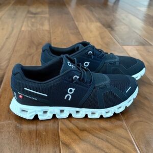 On Running Cloud 5 Sneakers in Black and White